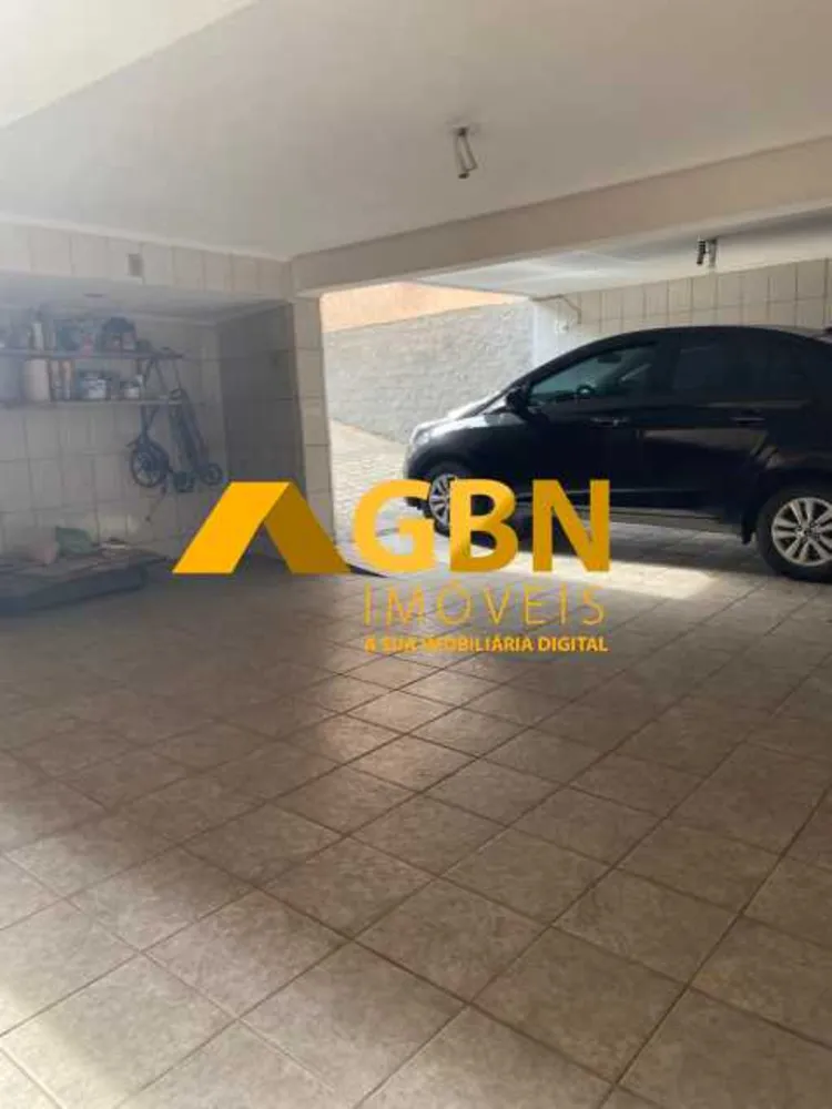 Casa, 3 quartos, 283 m² - Foto 2
