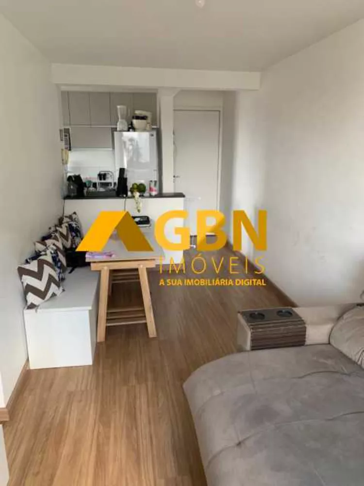 Apartamento à venda com 2 quartos, 48m² - Foto 2