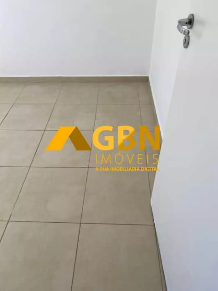 Apartamento à venda com 2 quartos, 48m² - Foto 13