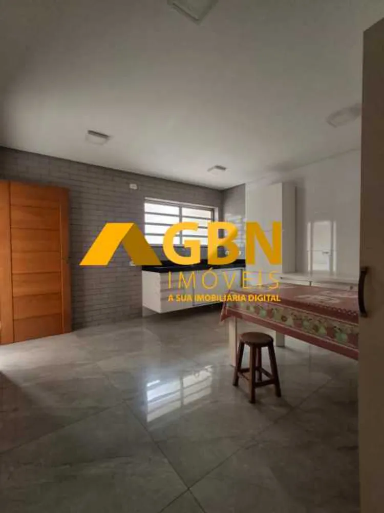 Casa, 5 quartos, 250 m² - Foto 4