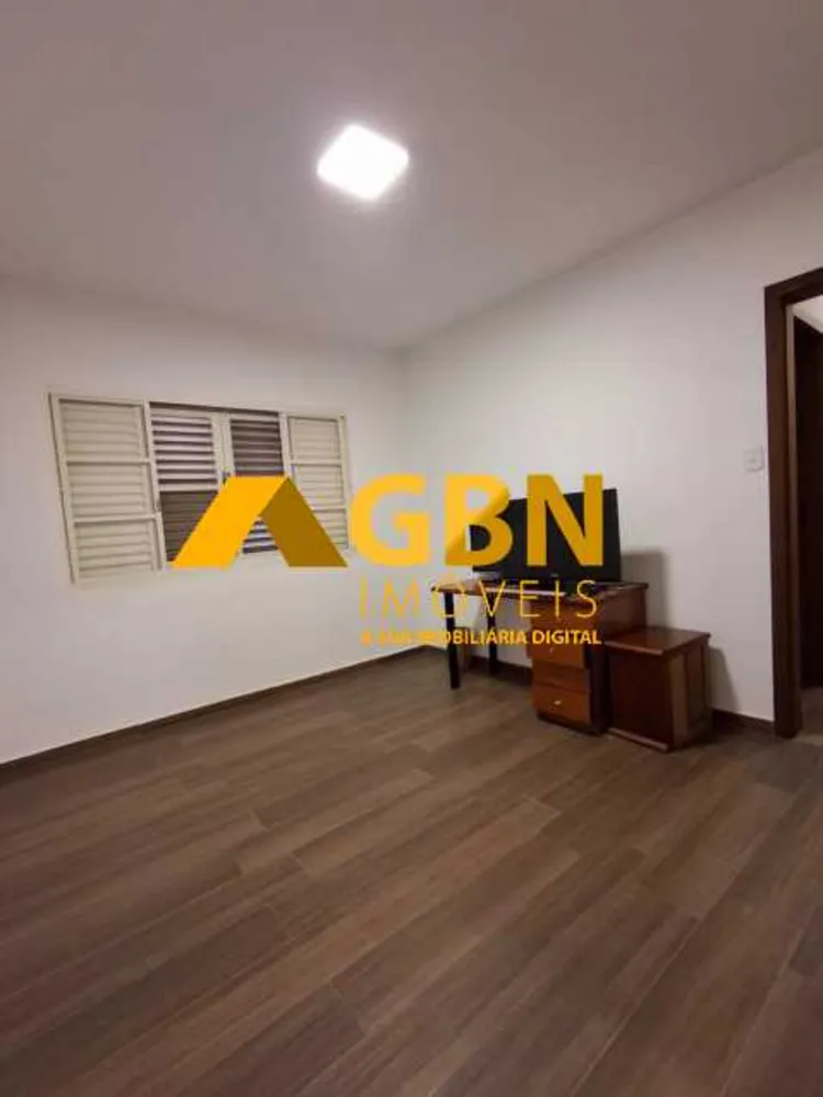 Casa, 5 quartos, 250 m² - Foto 6