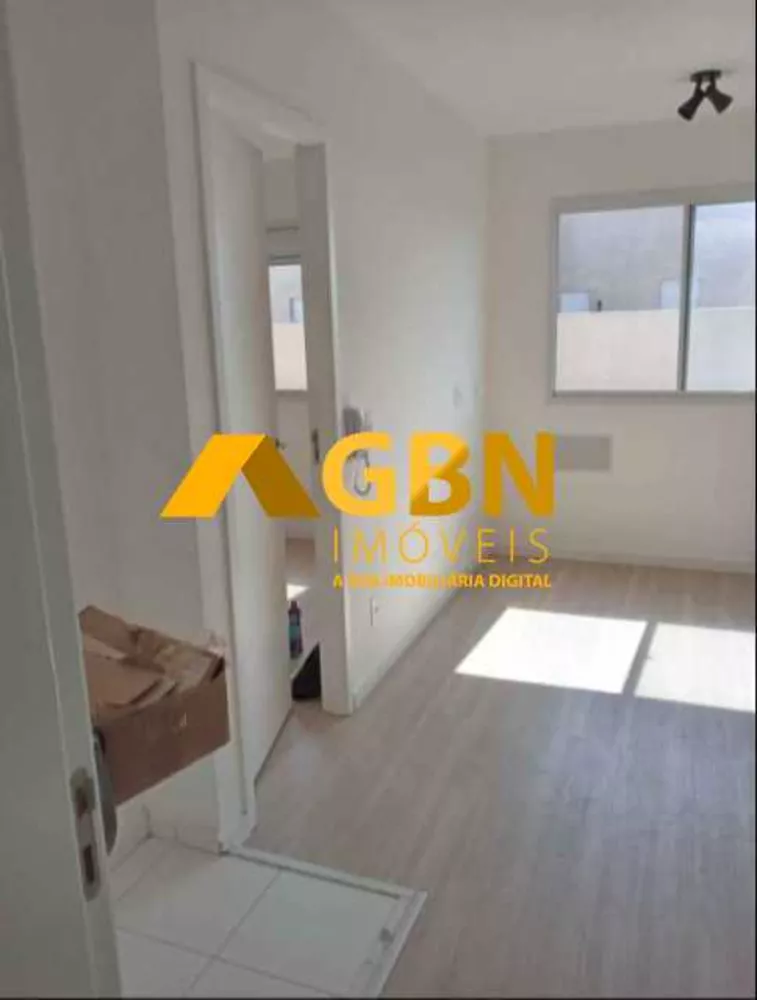 Apartamento à venda com 1 quarto, 24m² - Foto 2