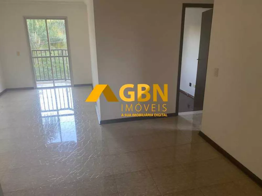 Apartamento à venda e aluguel com 3 quartos, 75m² - Foto 3