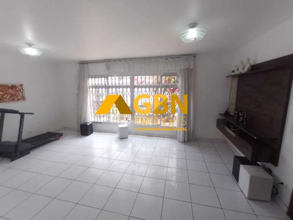 Casa, 3 quartos, 250 m² - Foto 1
