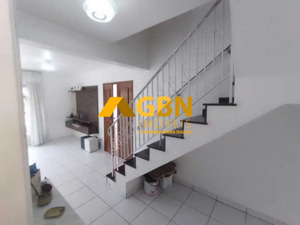 Casa, 3 quartos, 250 m² - Foto 8