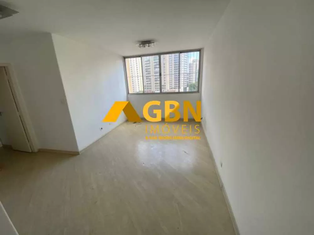 Apartamento à venda com 2 quartos, 72m² - Foto 1