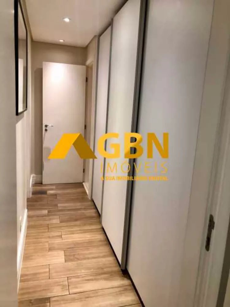 Apartamento à venda com 3 quartos, 142m² - Foto 8