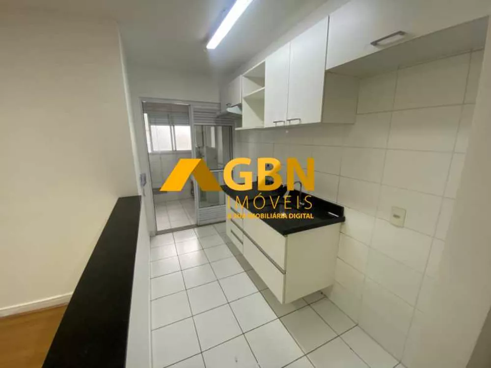 Apartamento à venda com 3 quartos, 73m² - Foto 4