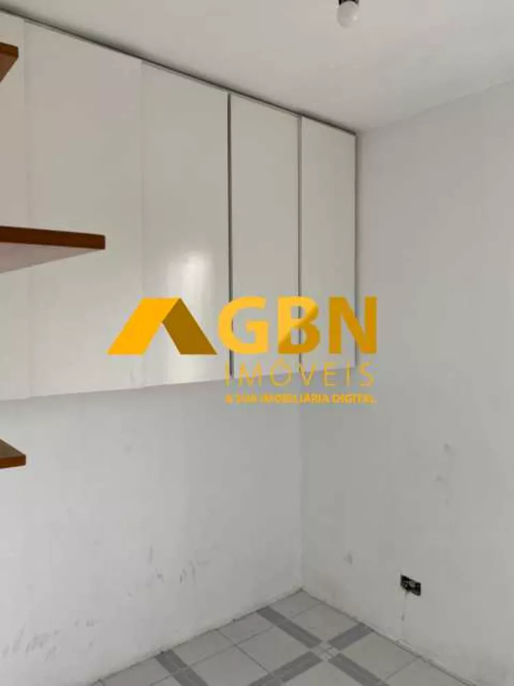 Apartamento à venda com 3 quartos, 75m² - Foto 13