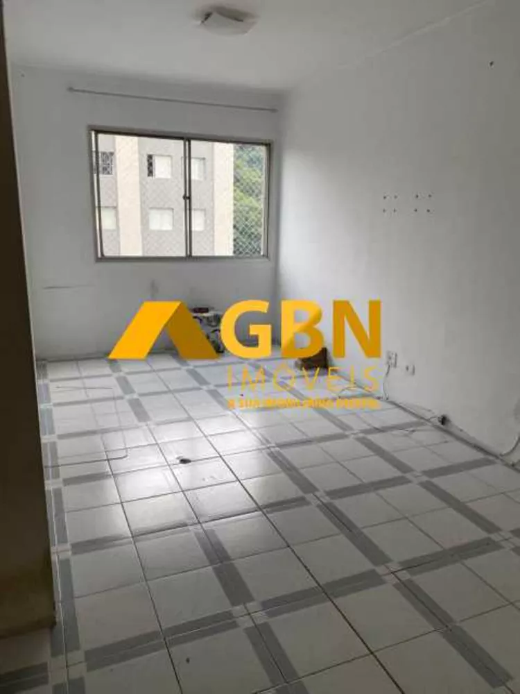 Apartamento à venda com 3 quartos, 75m² - Foto 1