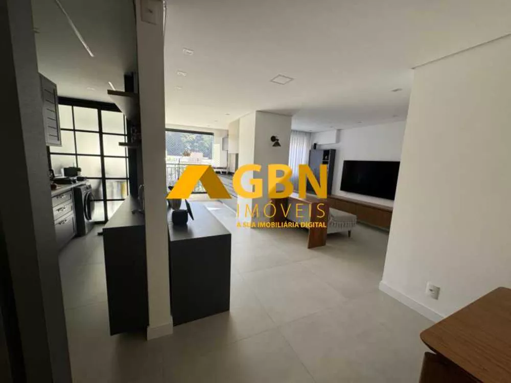 Apartamento à venda com 2 quartos, 75m² - Foto 1