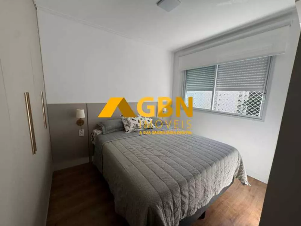 Apartamento à venda com 2 quartos, 75m² - Foto 4