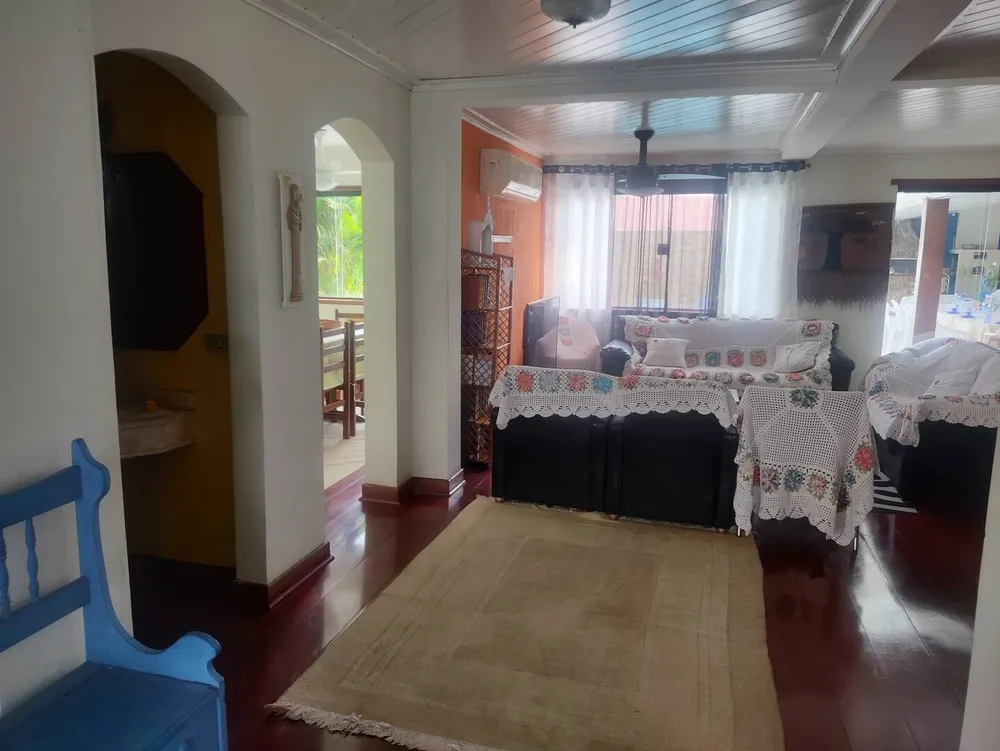 Casa, 6 quartos, 630 m² - Foto 3