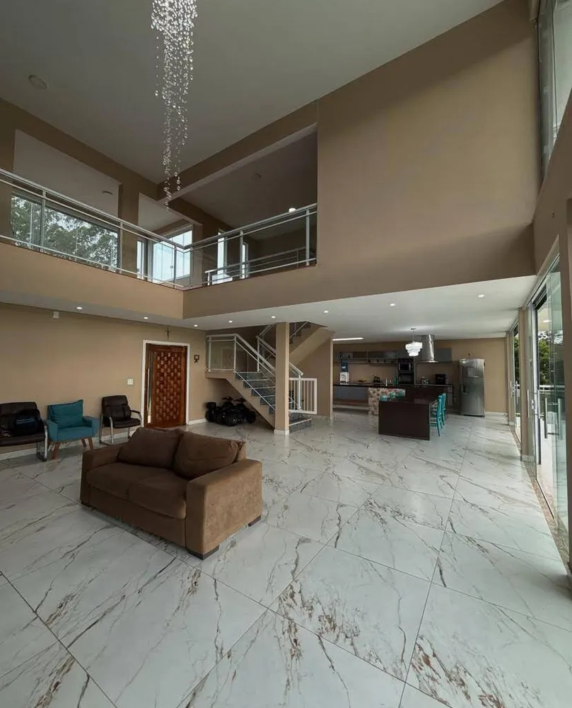 Casa, 3 quartos, 1400 m² - Foto 1