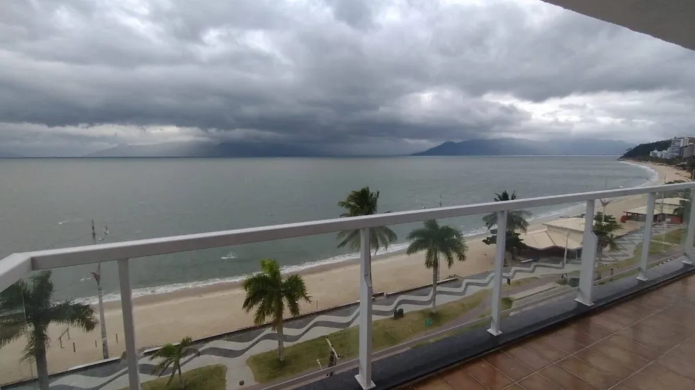 Apartamento, 3 quartos, 331 m² - Foto 2