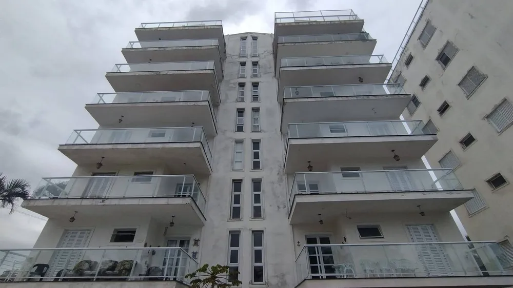 Apartamento, 3 quartos, 331 m² - Foto 1
