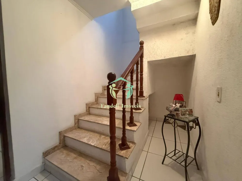 Sobrado, 5 quartos, 268 m² - Foto 3