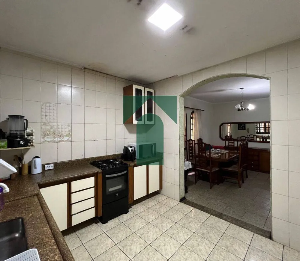 Sobrado, 4 quartos, 212 m² - Foto 3
