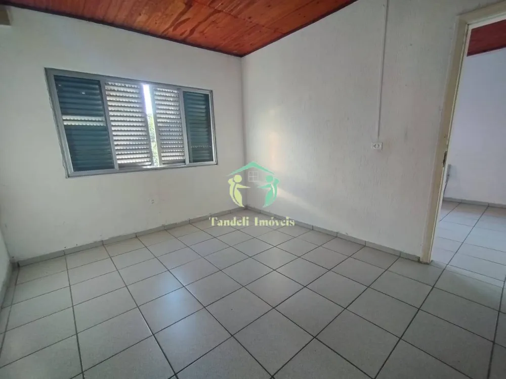 Casa, 7 quartos, 180 m² - Foto 1