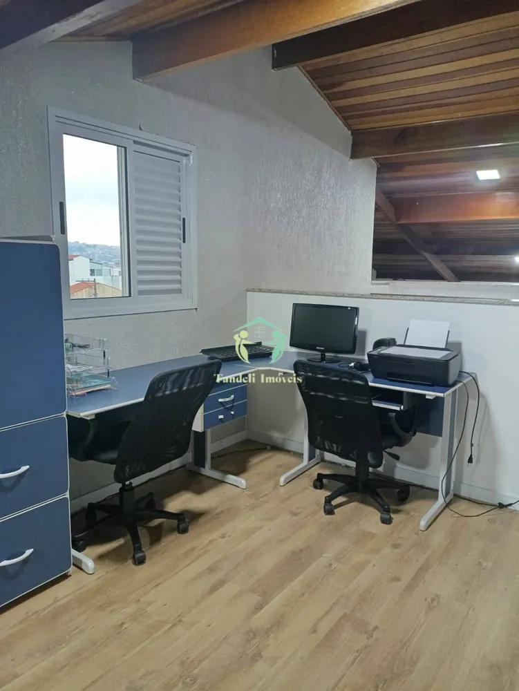 Sobrado, 3 quartos, 200 m² - Foto 6