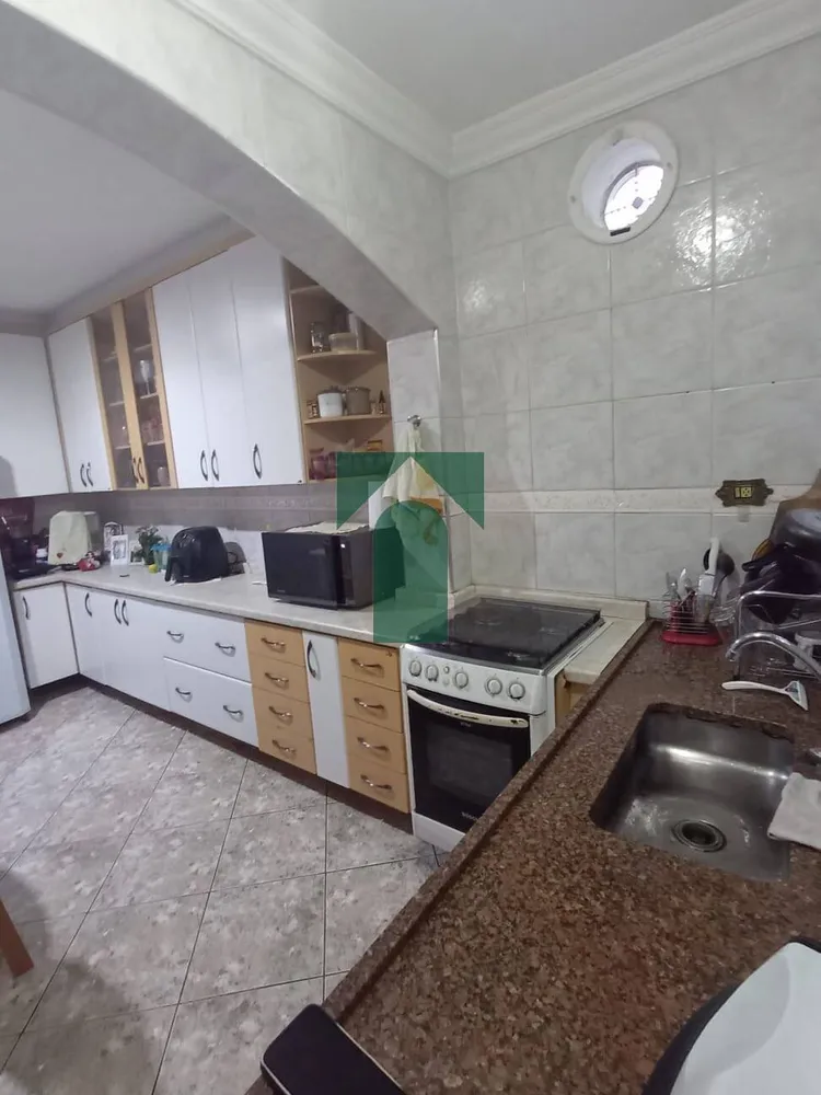 Sobrado, 3 quartos, 200 m² - Foto 4