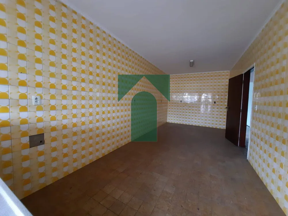 Sobrado, 3 quartos, 377 m² - Foto 12