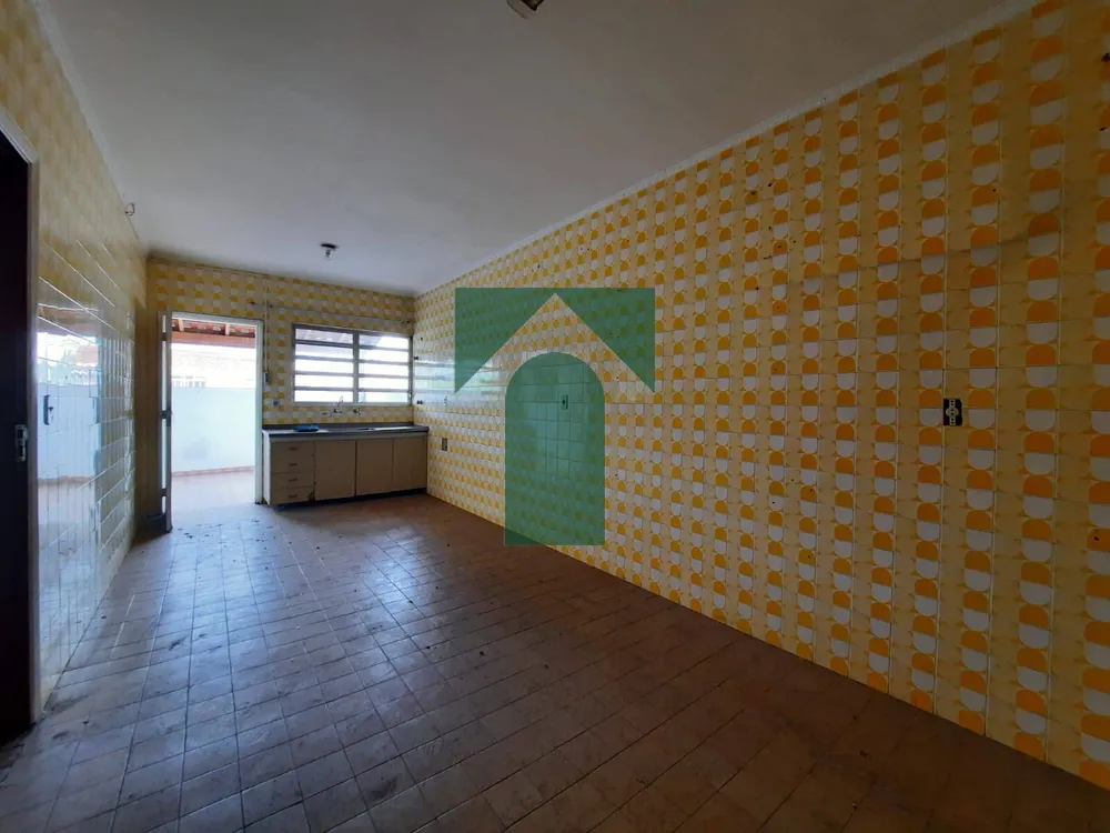 Sobrado, 3 quartos, 377 m² - Foto 13