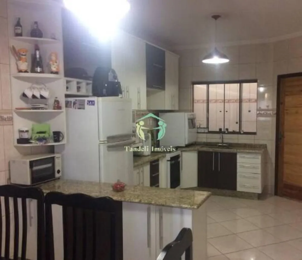 Sobrado, 3 quartos, 246 m² - Foto 4