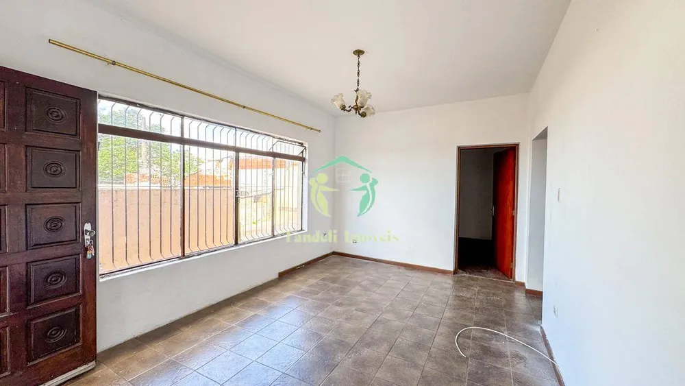 Casa, 3 quartos, 159 m² - Foto 1