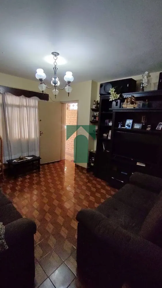Casa, 3 quartos, 155 m² - Foto 1