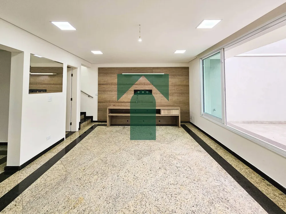 Sobrado, 3 quartos, 285 m² - Foto 2