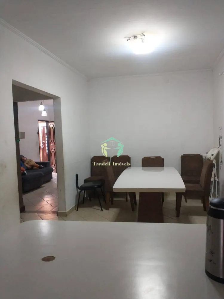 Casa, 3 quartos, 250 m² - Foto 3