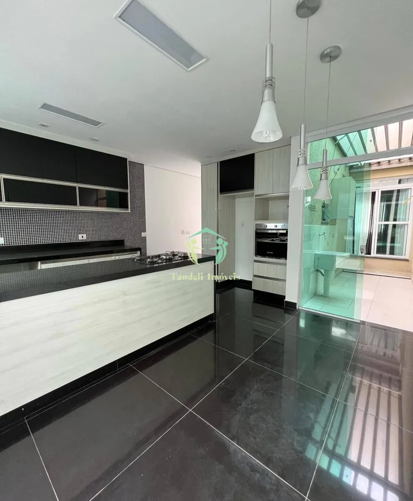 Casa, 3 quartos, 158 m² - Foto 1