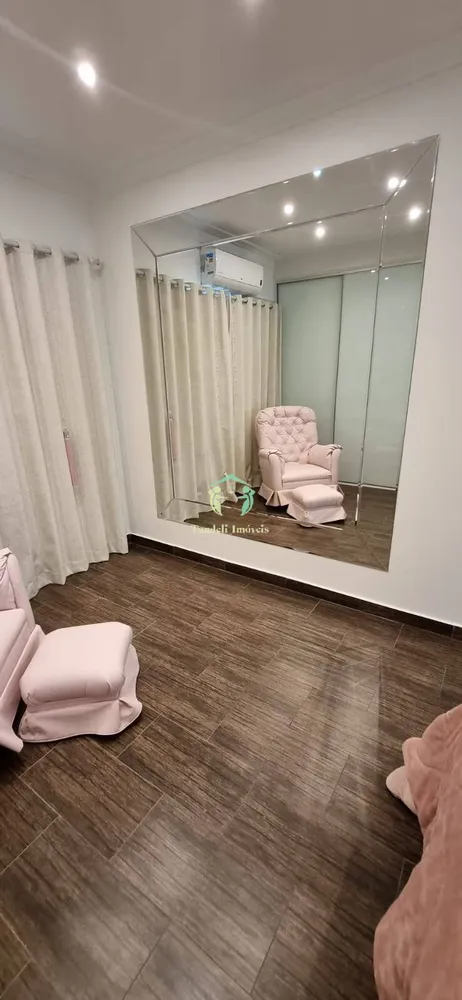 Sobrado, 3 quartos, 250 m² - Foto 8