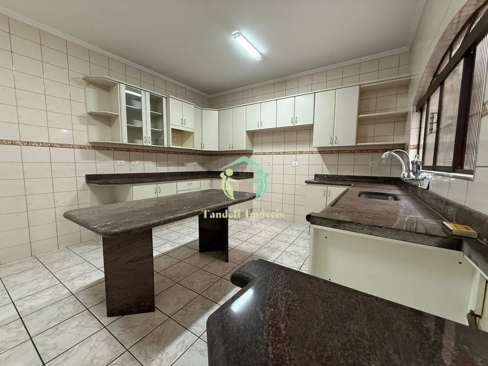 Sobrado, 3 quartos, 198 m² - Foto 4