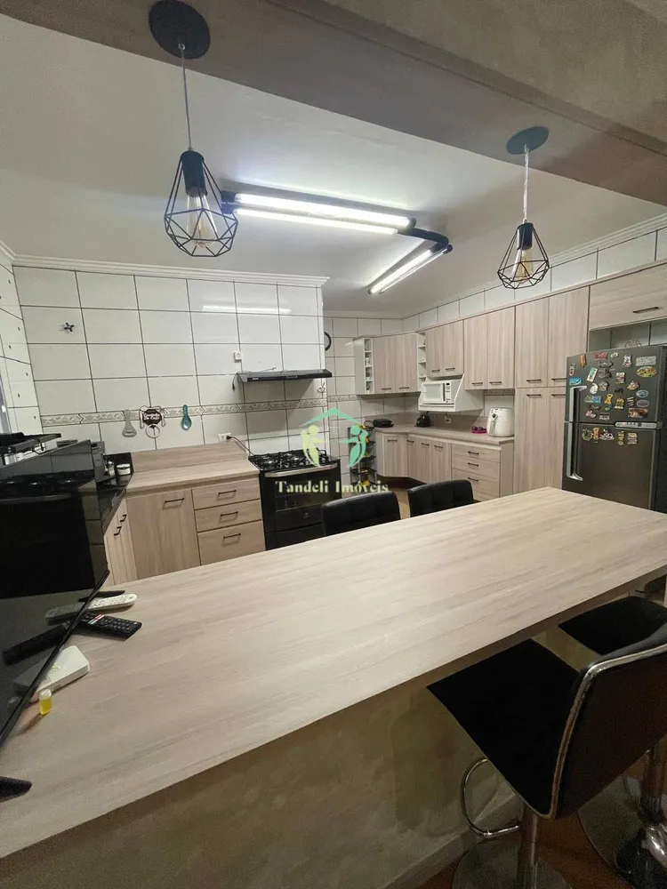 Sobrado, 4 quartos, 215 m² - Foto 6