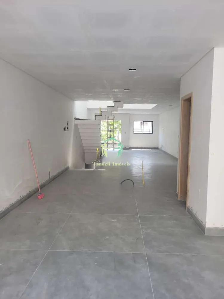 Sobrado, 12 quartos, 110 m² - Foto 2