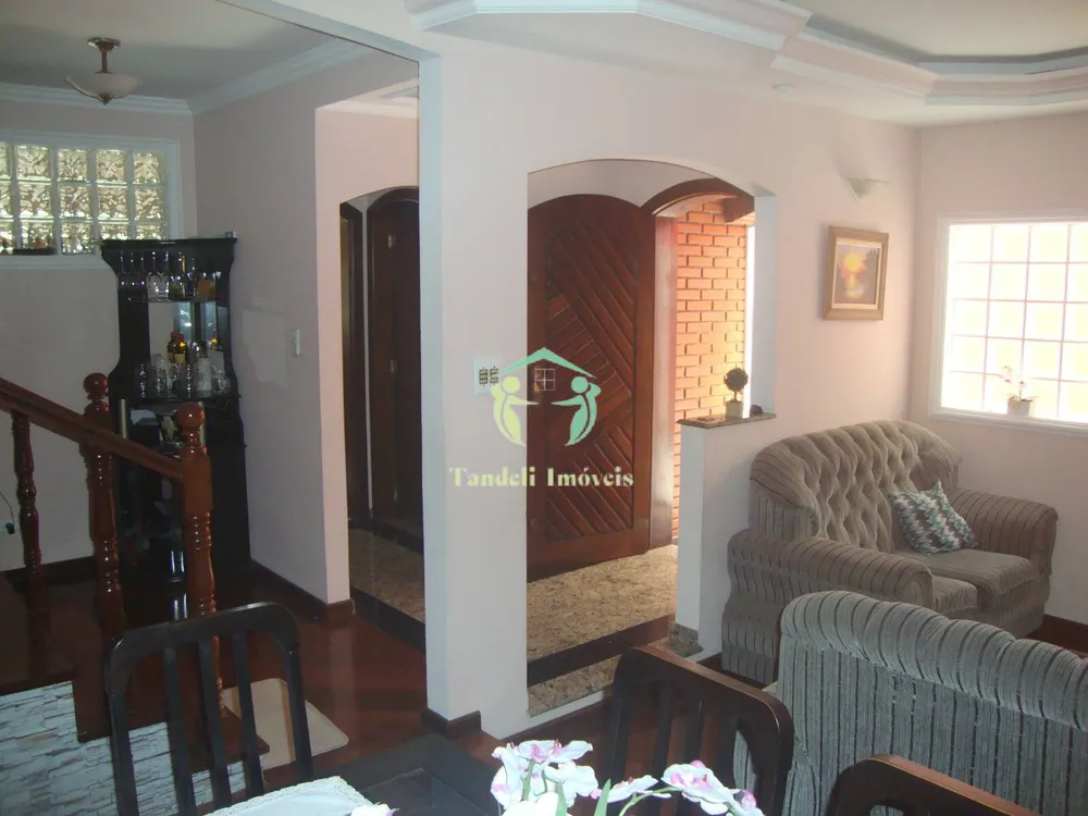 Sobrado, 3 quartos, 232 m² - Foto 4