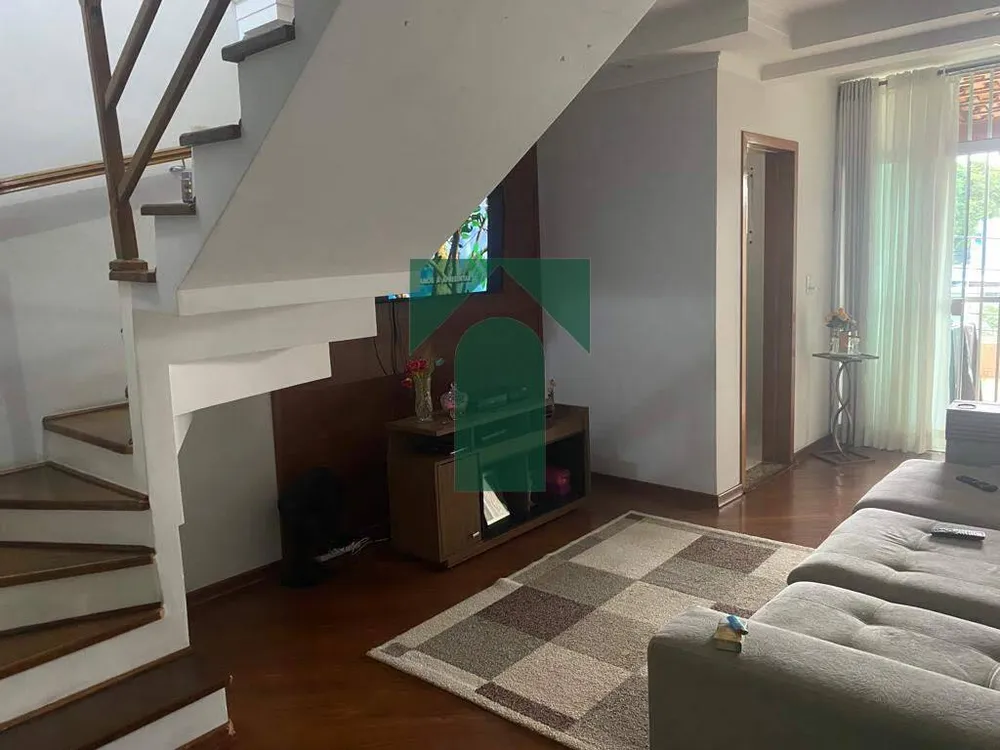 Sobrado, 3 quartos, 248 m² - Foto 2