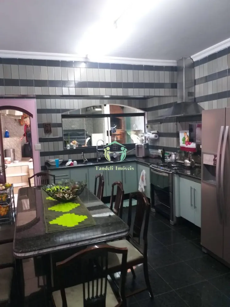 Sobrado, 3 quartos, 181 m² - Foto 6