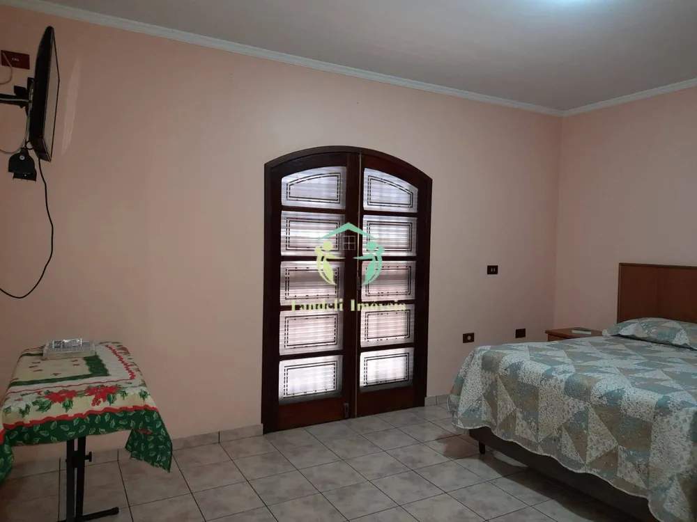 Sobrado, 3 quartos, 212 m² - Foto 4