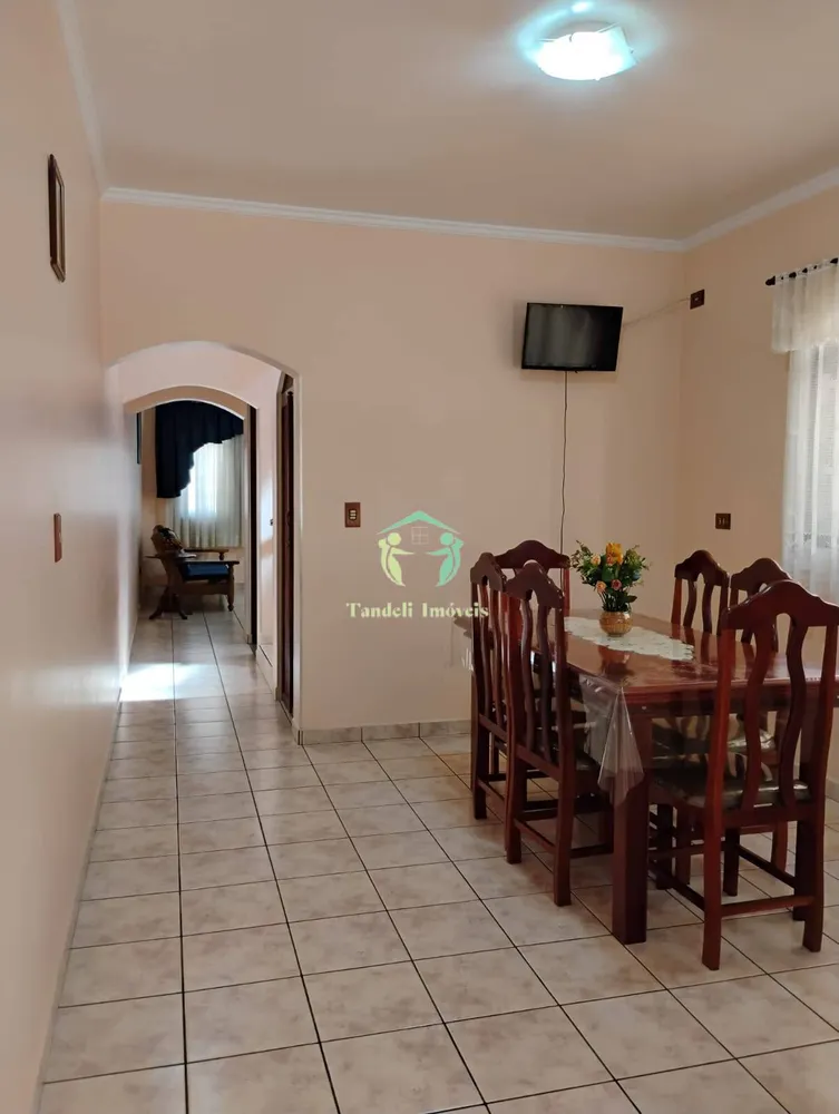 Sobrado, 3 quartos, 212 m² - Foto 1