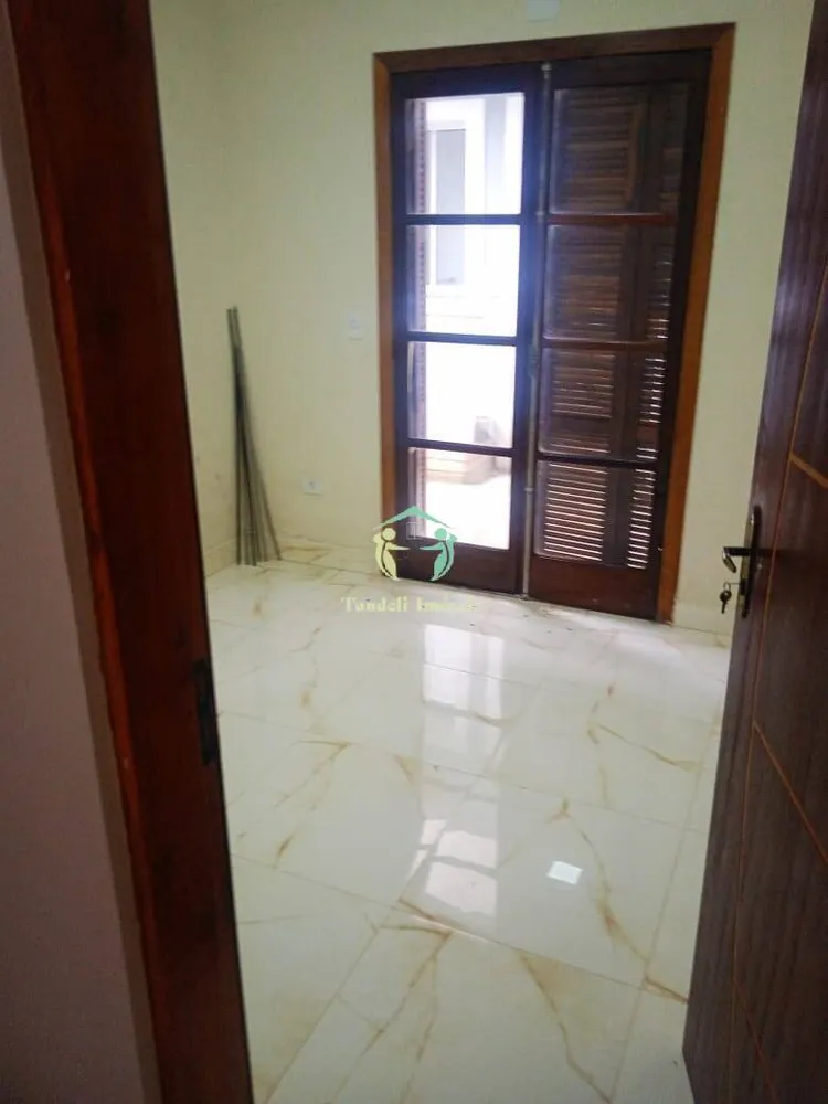 Sobrado, 3 quartos, 185 m² - Foto 1