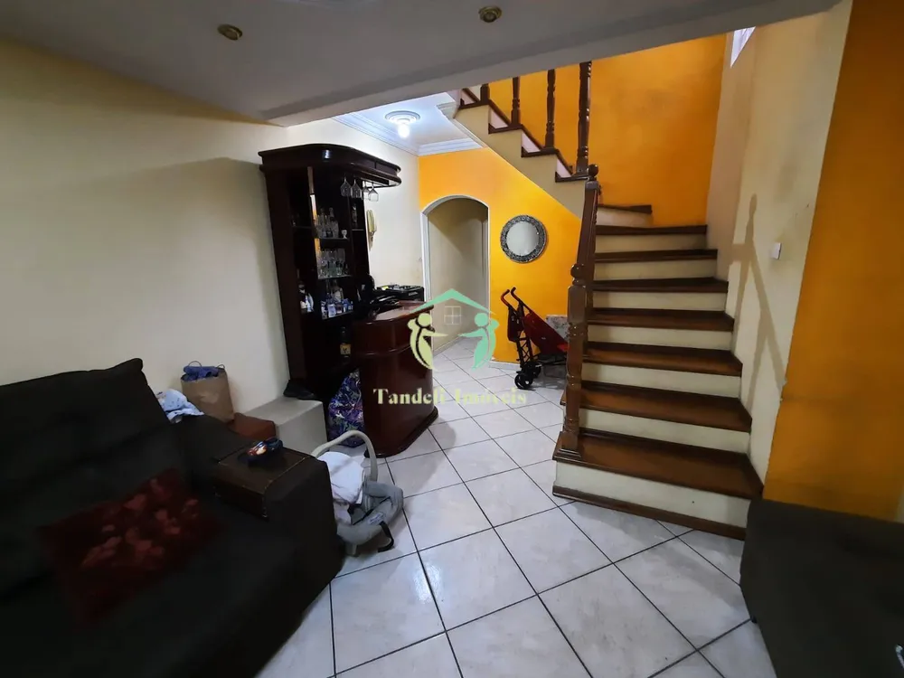 Sobrado, 3 quartos, 200 m² - Foto 2