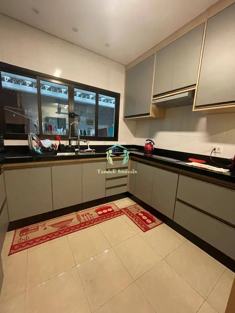 Sobrado, 4 quartos, 192 m² - Foto 3
