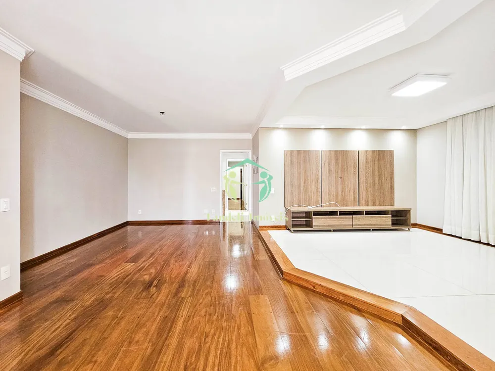 Apartamento, 3 quartos, 126 m² - Foto 2