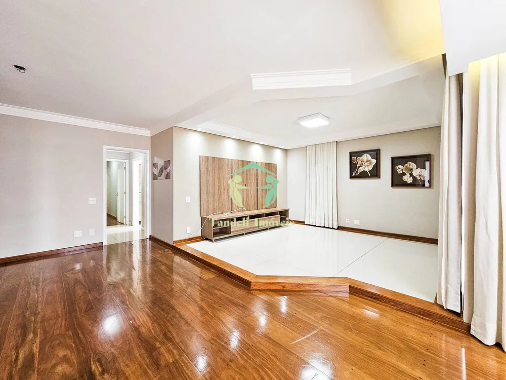 Apartamento, 3 quartos, 126 m² - Foto 1