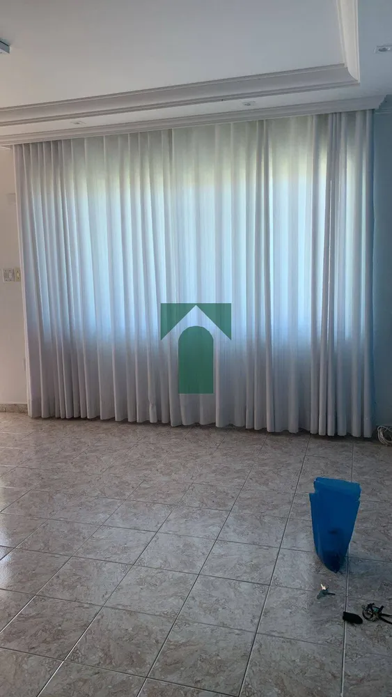 Casa, 6 quartos, 260 m² - Foto 2