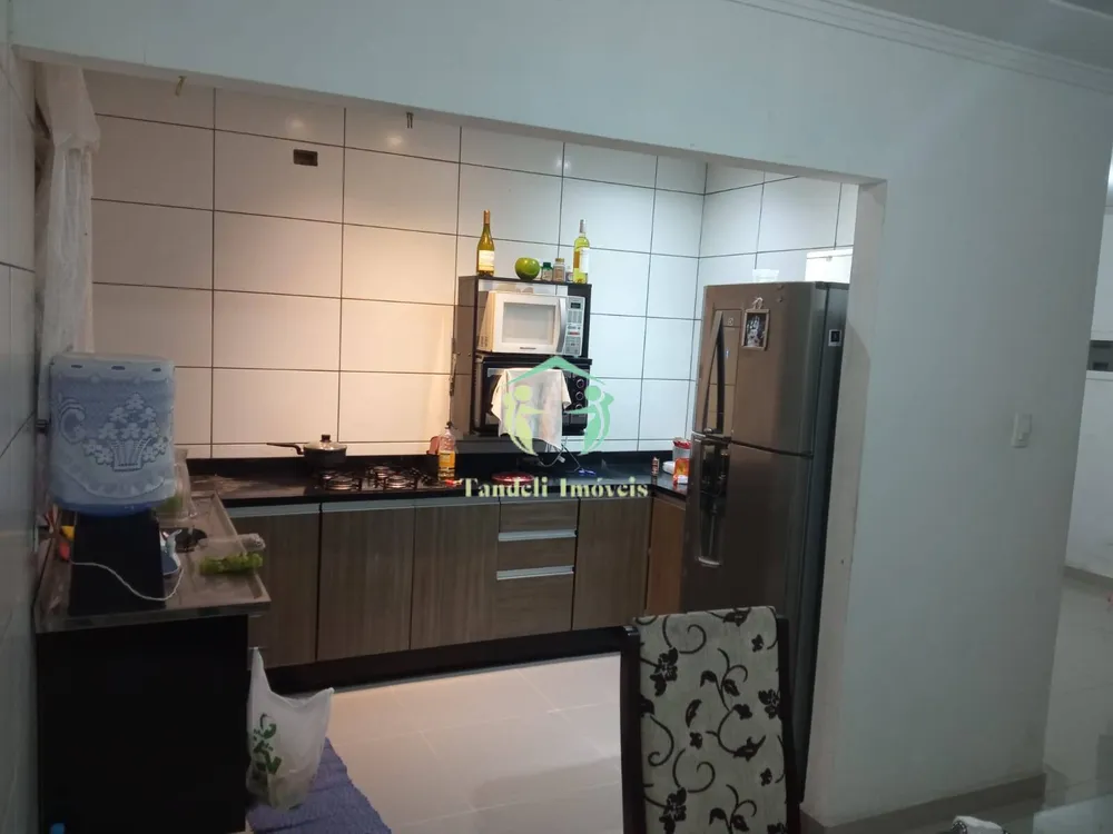 Sobrado, 3 quartos, 180 m² - Foto 2