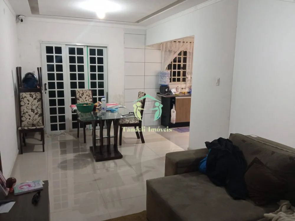 Sobrado, 3 quartos, 180 m² - Foto 1